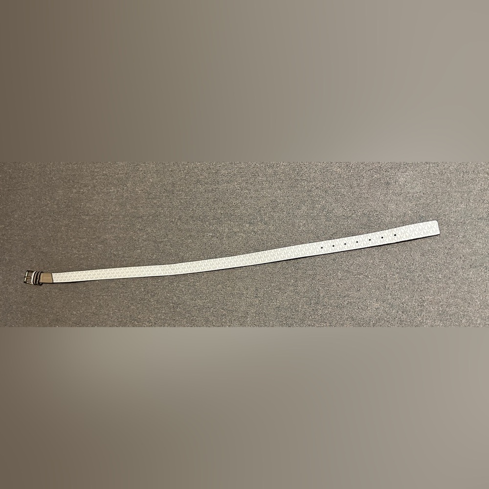 MICHAEL KORS BELT VANILLA MK LOGO WITH TRIPLE BELT LOOP WITH GOLD BUCKLE XL 20